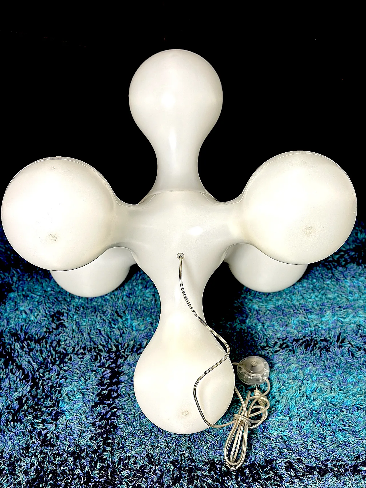 Atomium lamp by Kundalini Space Age Made in Italy 5