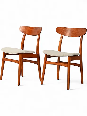 Coppia di sedie scandinave con schienale a mezzaluna, anni '60
