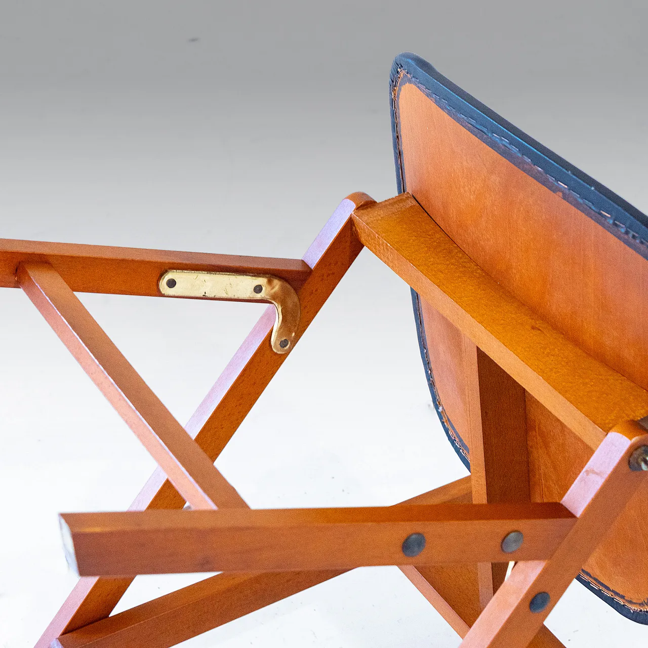 Folding valet by Fratelli Reguitti, 1950s 14