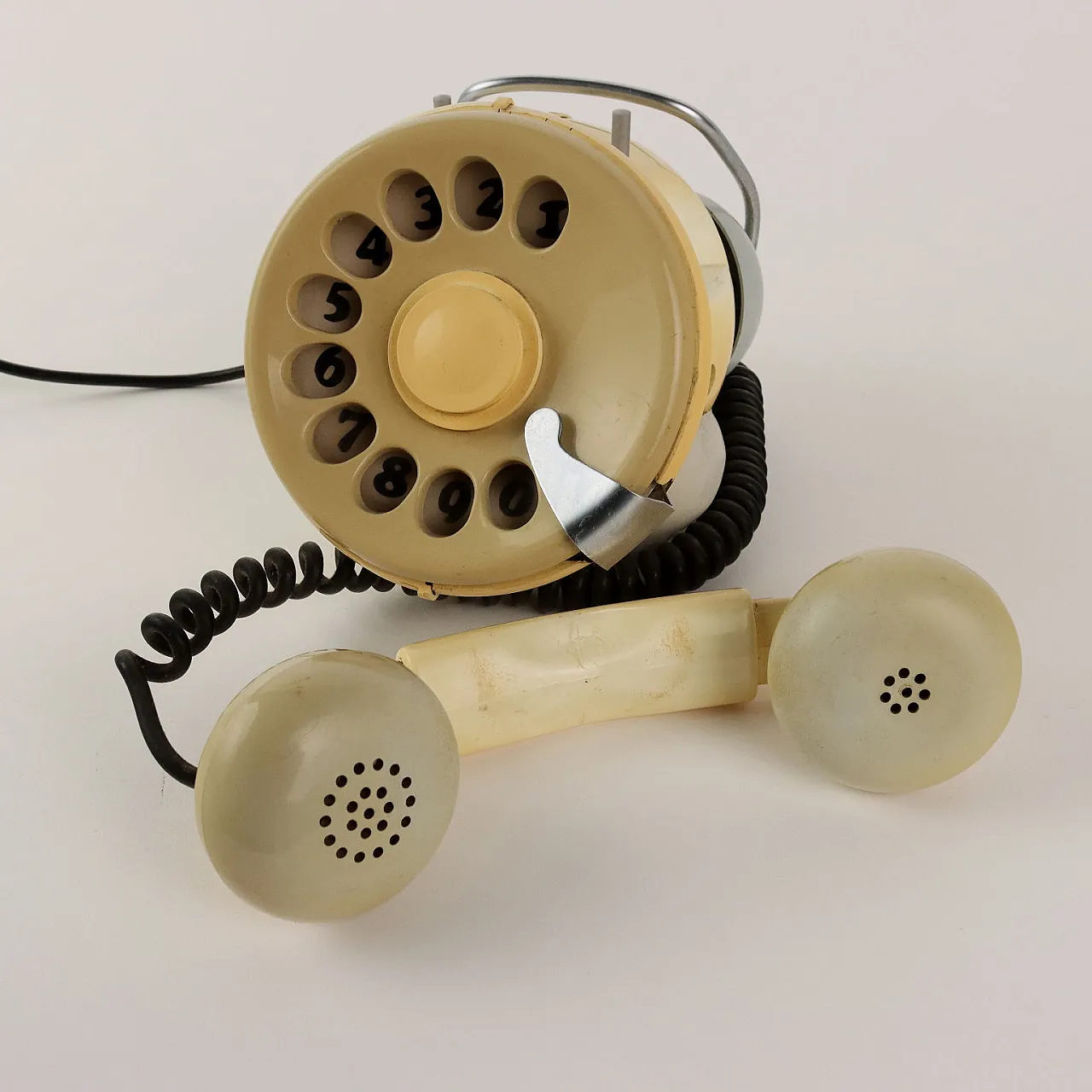 Bobo Telcer phone, 20th century 4