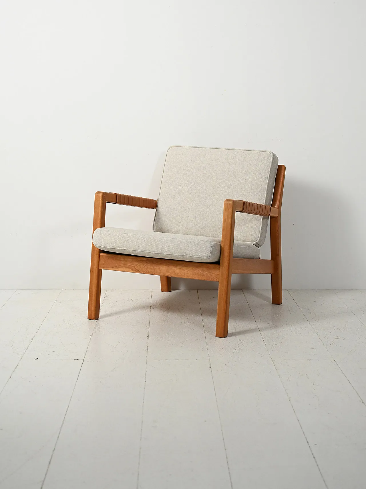 “Studio” model armchair, designed by Carl-Gustav Hiort af Ornäs 1