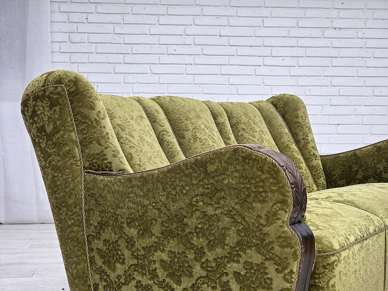 Danish 3-seater sofa, velour, carved oak wood, 1960s 7