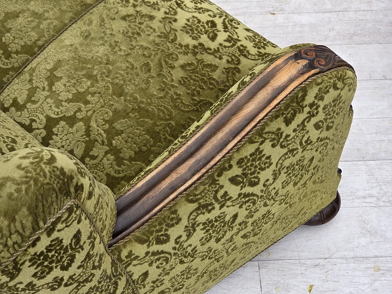 Danish 3-seater sofa, velour, carved oak wood, 1960s 14