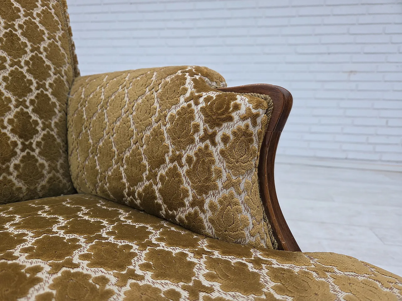 Danish 3-seater sofa, velour, carved ash wood, 1950s 9