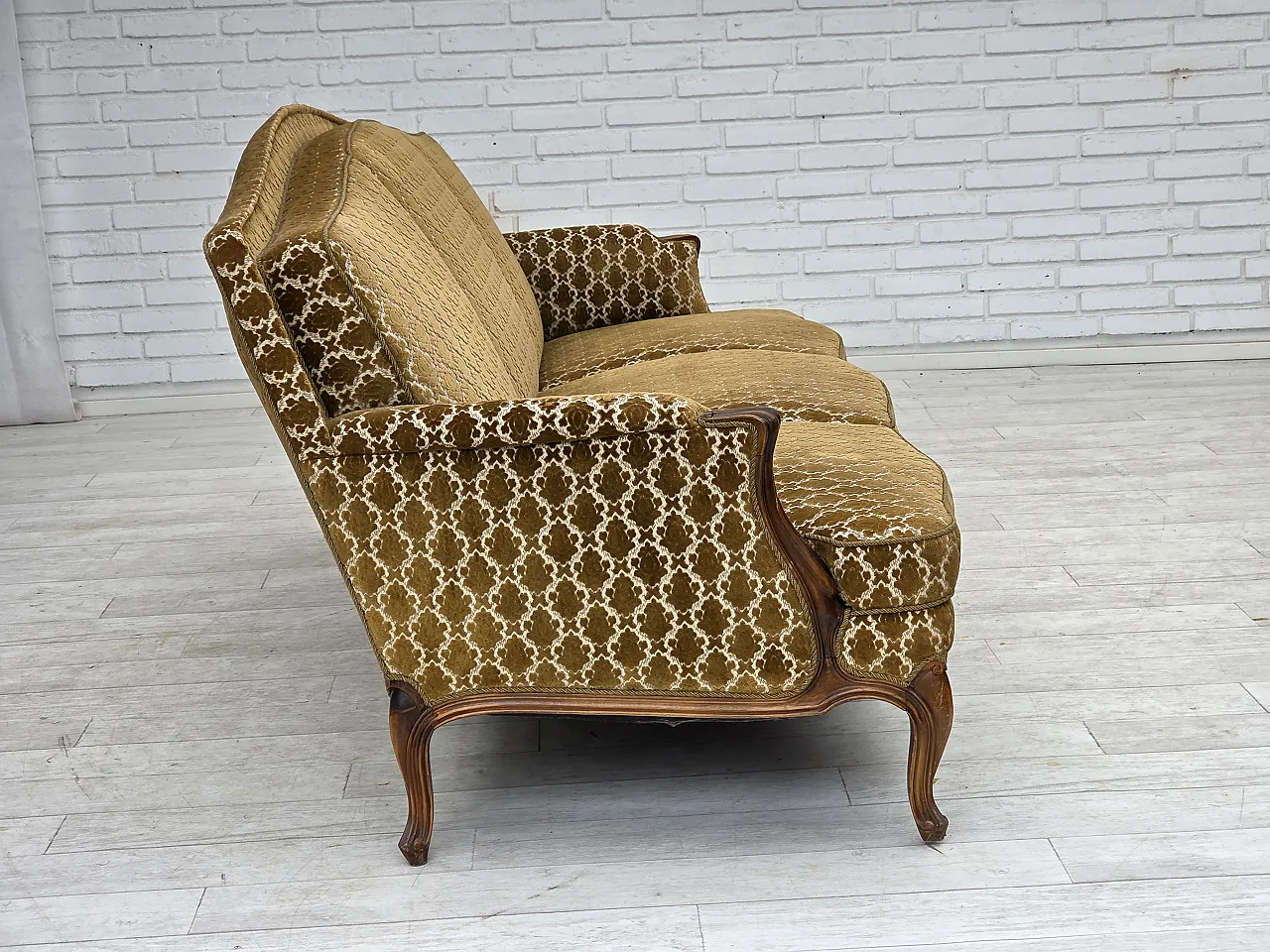 Danish 3-seater sofa, velour, carved ash wood, 1950s 10