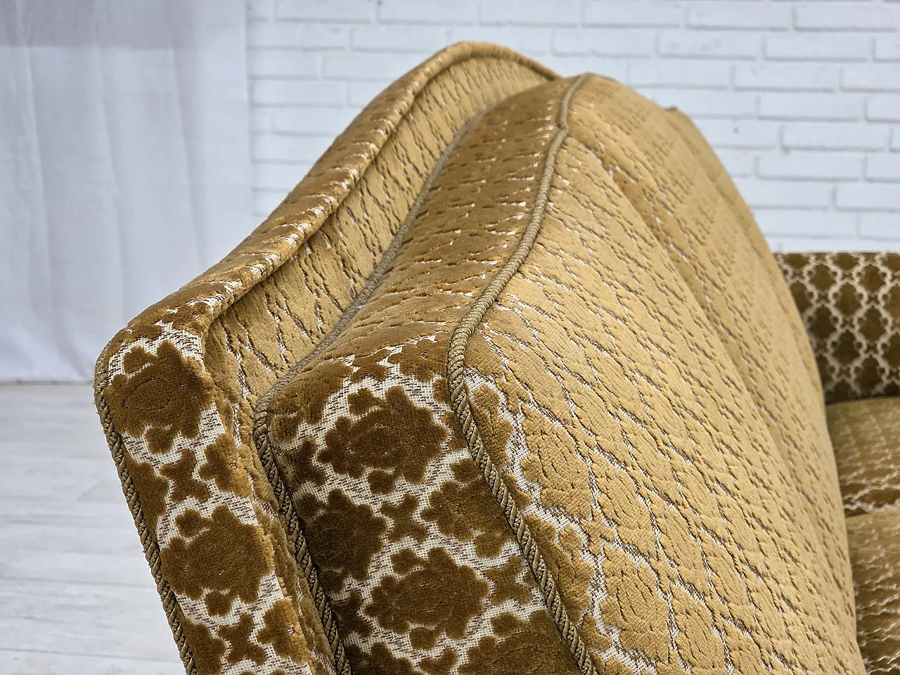 Danish 3-seater sofa, velour, carved ash wood, 1950s 12