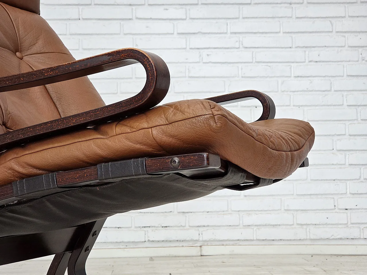 Pair of set of chairs Norwegian  by Else & Nordahl Solheim, 1970s 11