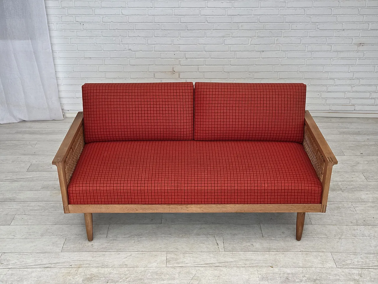 Danish drop-arm daybed by Illum Wikkelsø, wool, 1970s 2