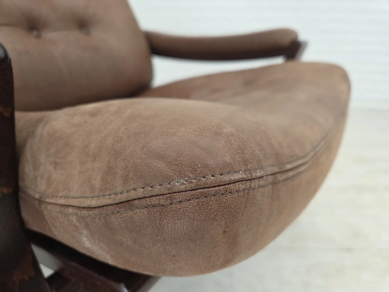 Danish lounge chair by Georg Thams, , leather, 1970s 6