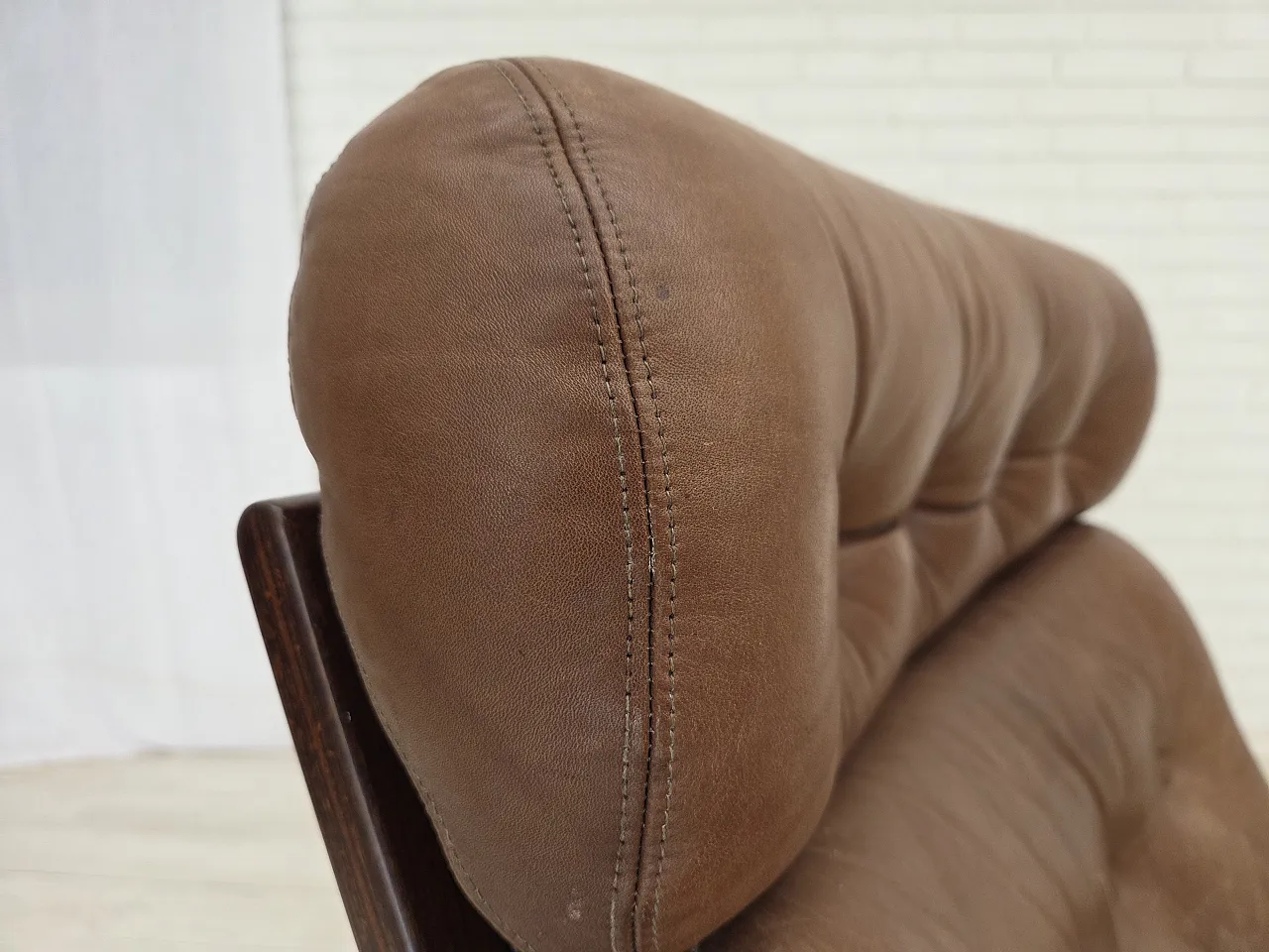 Danish lounge chair by Georg Thams, , leather, 1970s 7