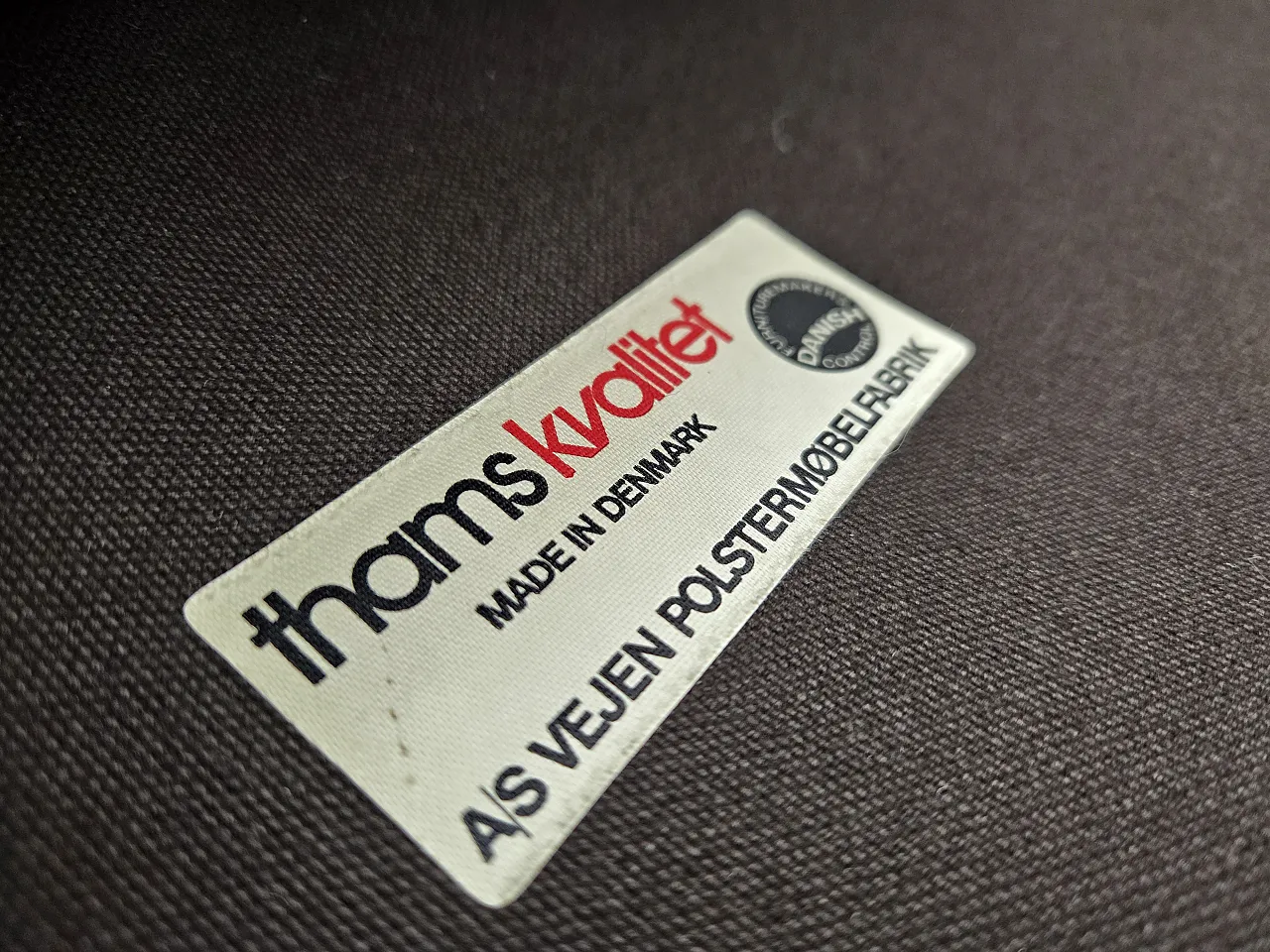 Danish lounge chair by Georg Thams, , leather, 1970s 9