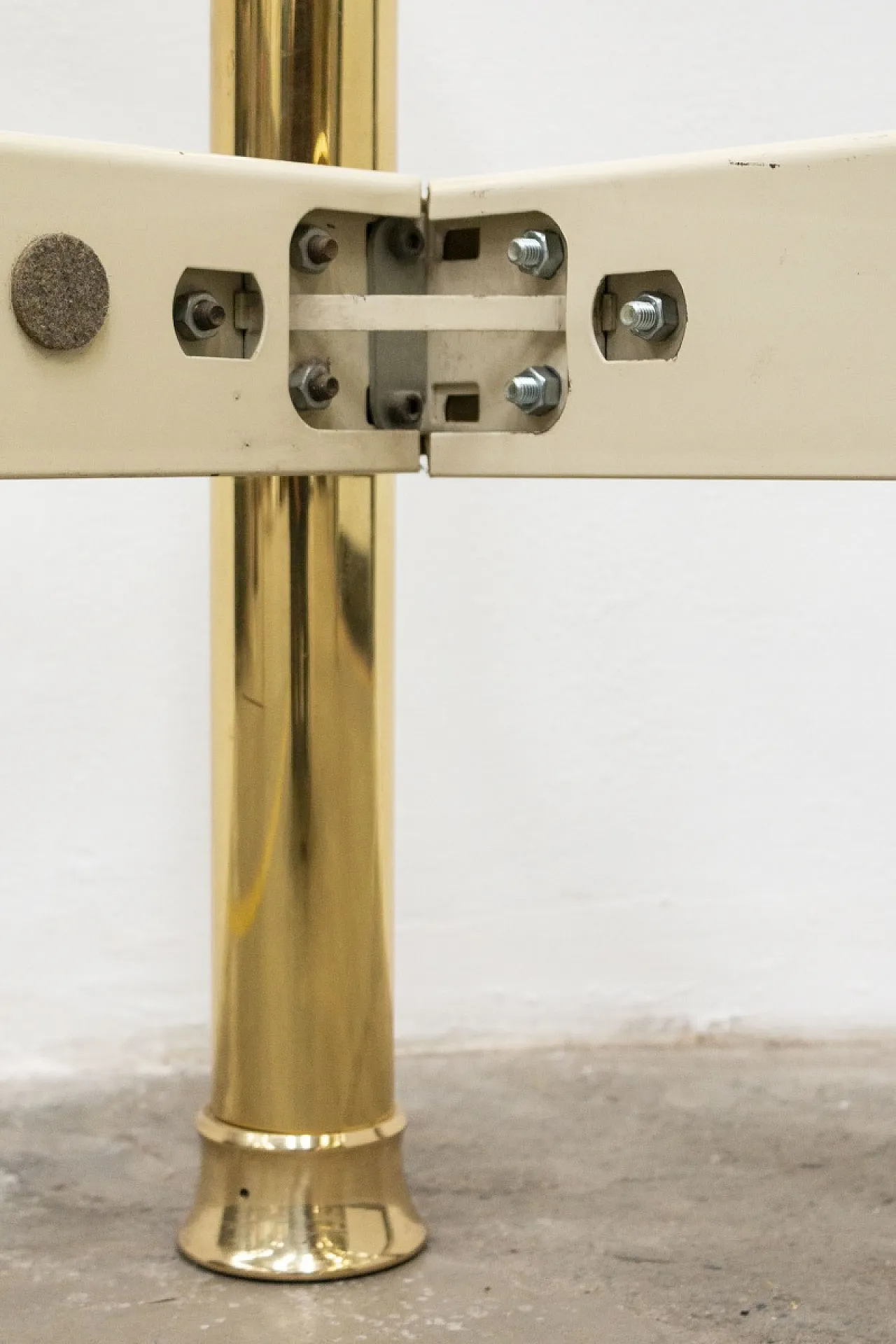 Nodo d'Amore, letto matrimoniale in ottone di Lipparini, anni '70 9