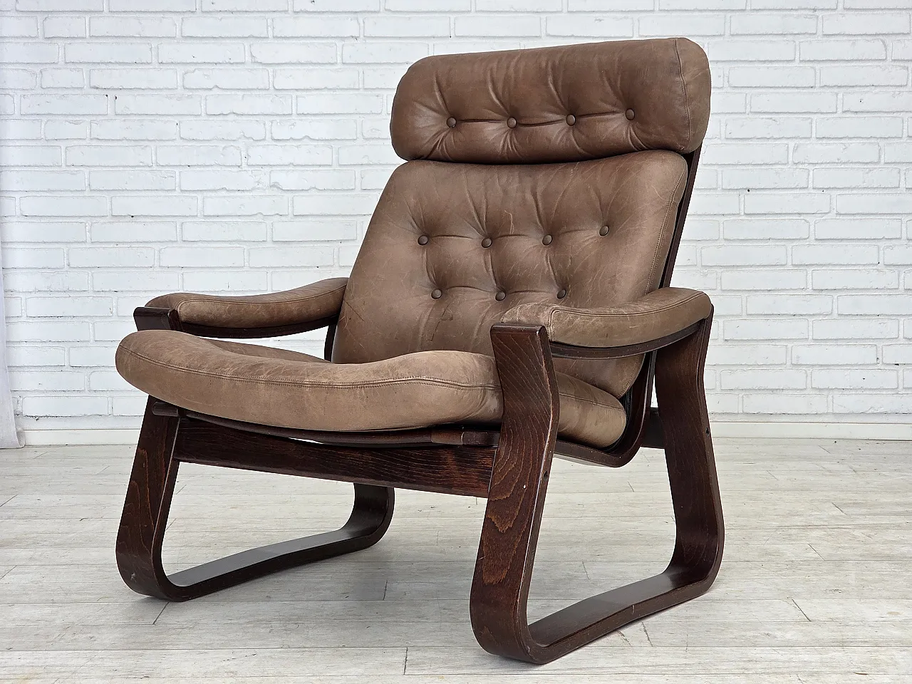 Danish lounge chair by Georg Thams, , leather, 1970s 20