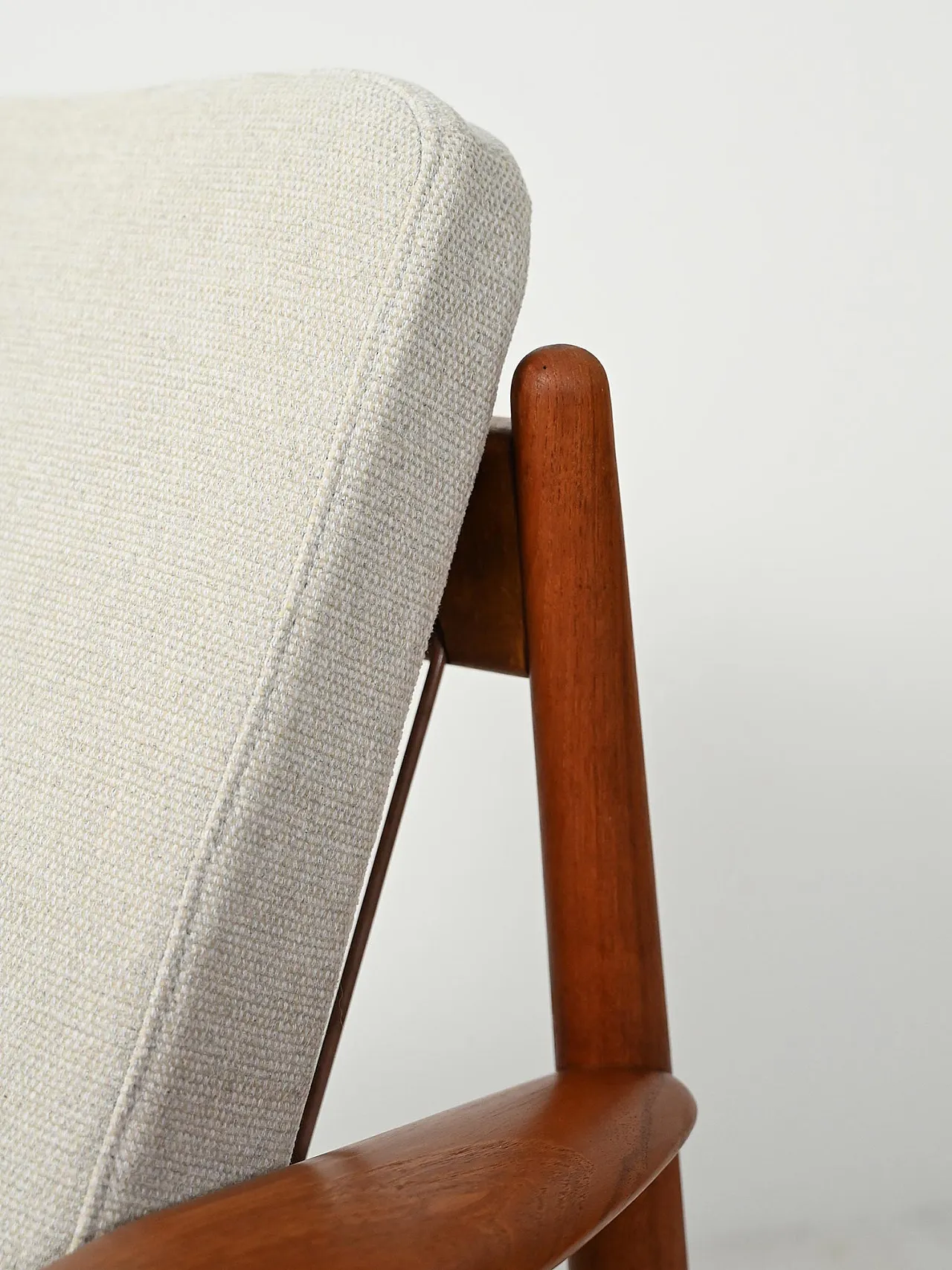 Danish armchair model “118” by Grete Jalk 6