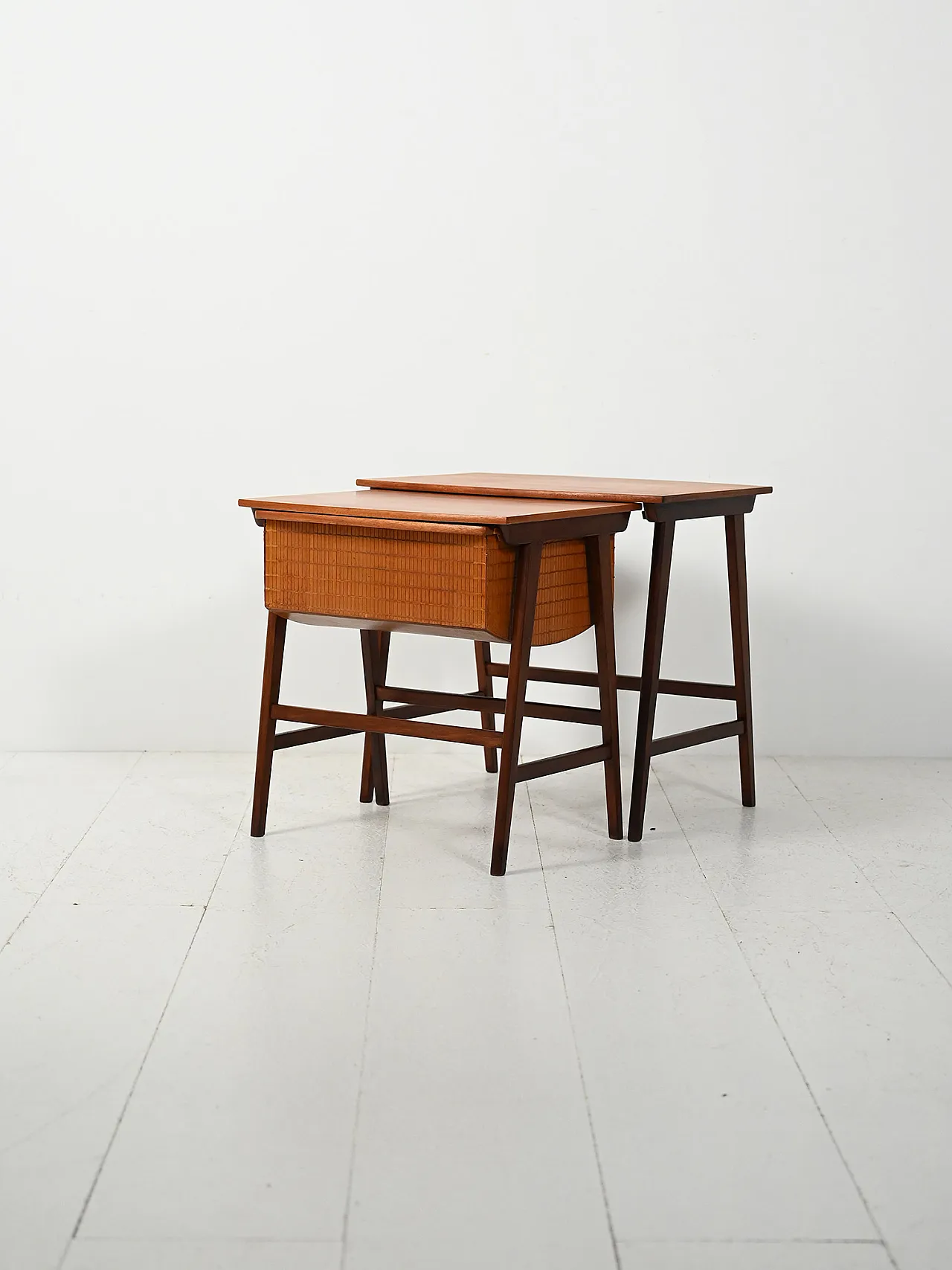 Pair of interlocking Scandinavian coffee tables with wool holder 2