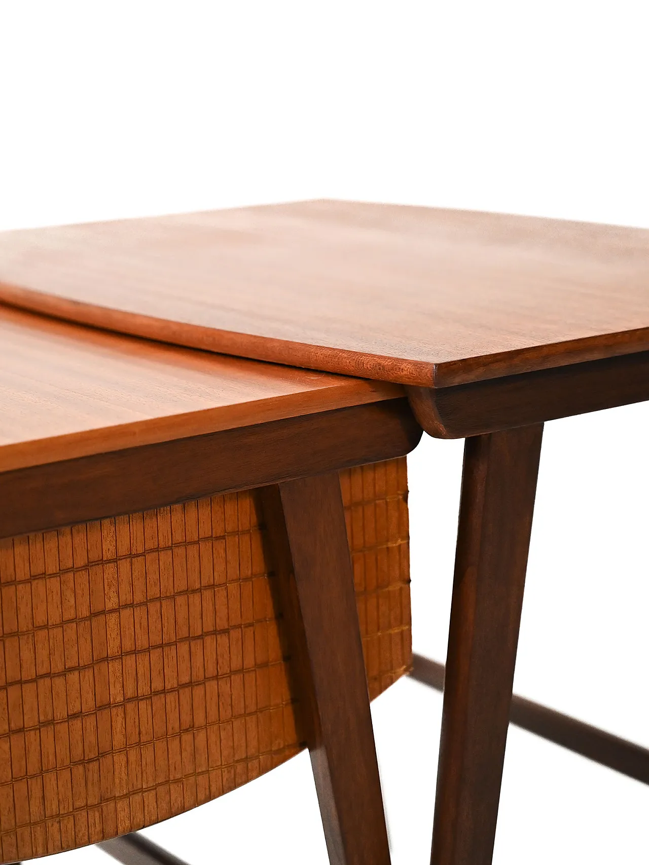 Pair of interlocking Scandinavian coffee tables with wool holder 9