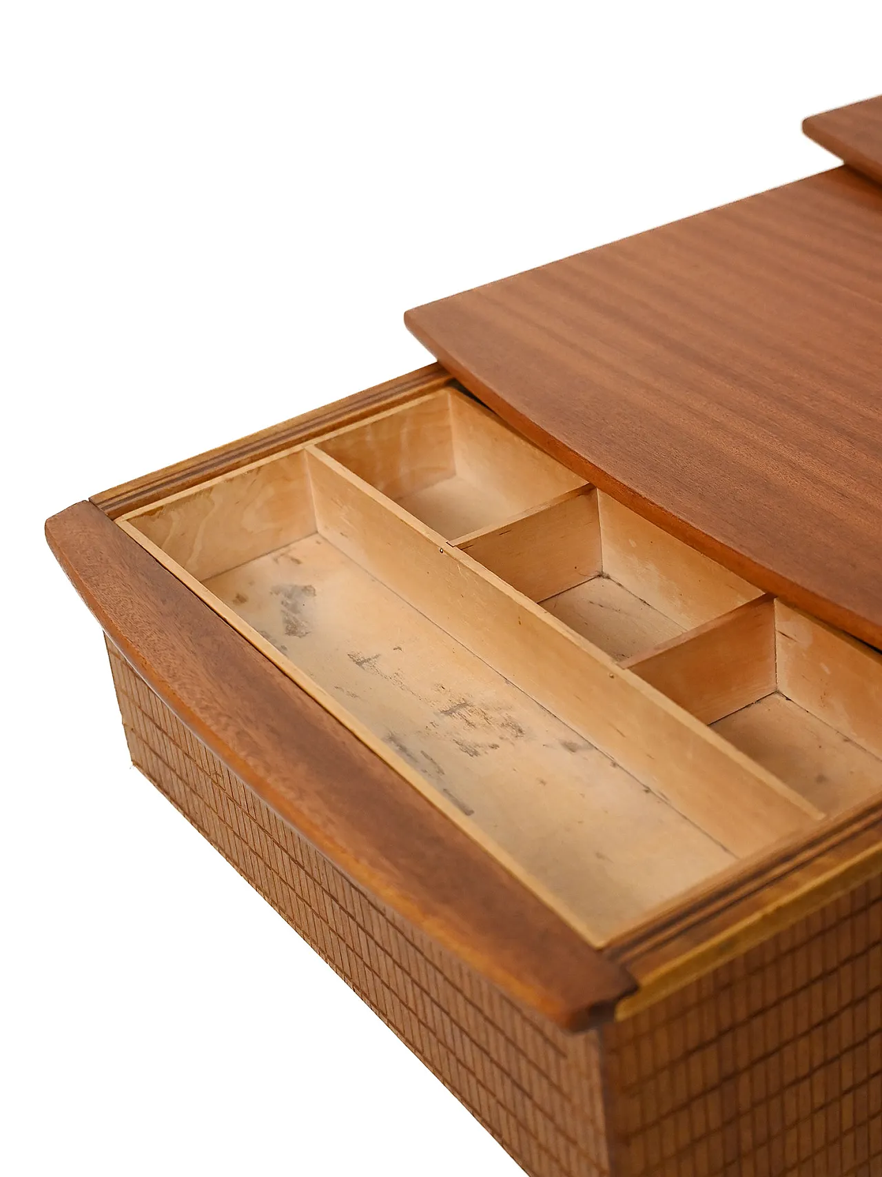 Pair of interlocking Scandinavian coffee tables with wool holder 11