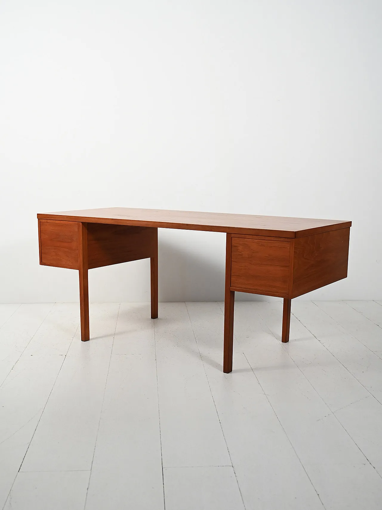 Teak desk by Nanna & Jørgen Ditzel 4