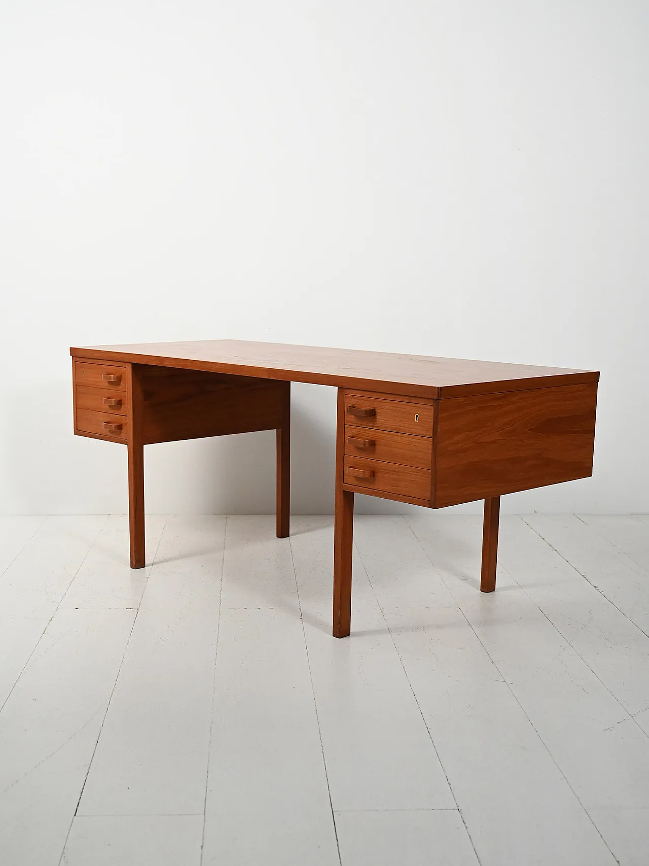 Teak desk by Nanna & Jørgen Ditzel 5