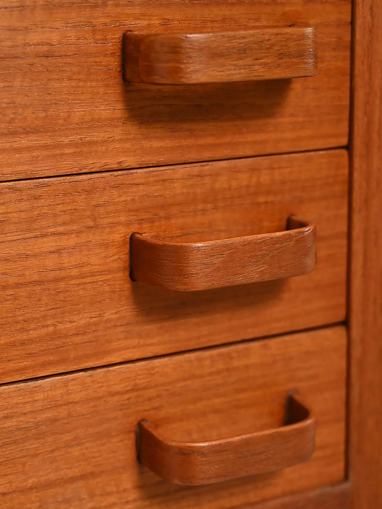 Teak desk by Nanna & Jørgen Ditzel 11