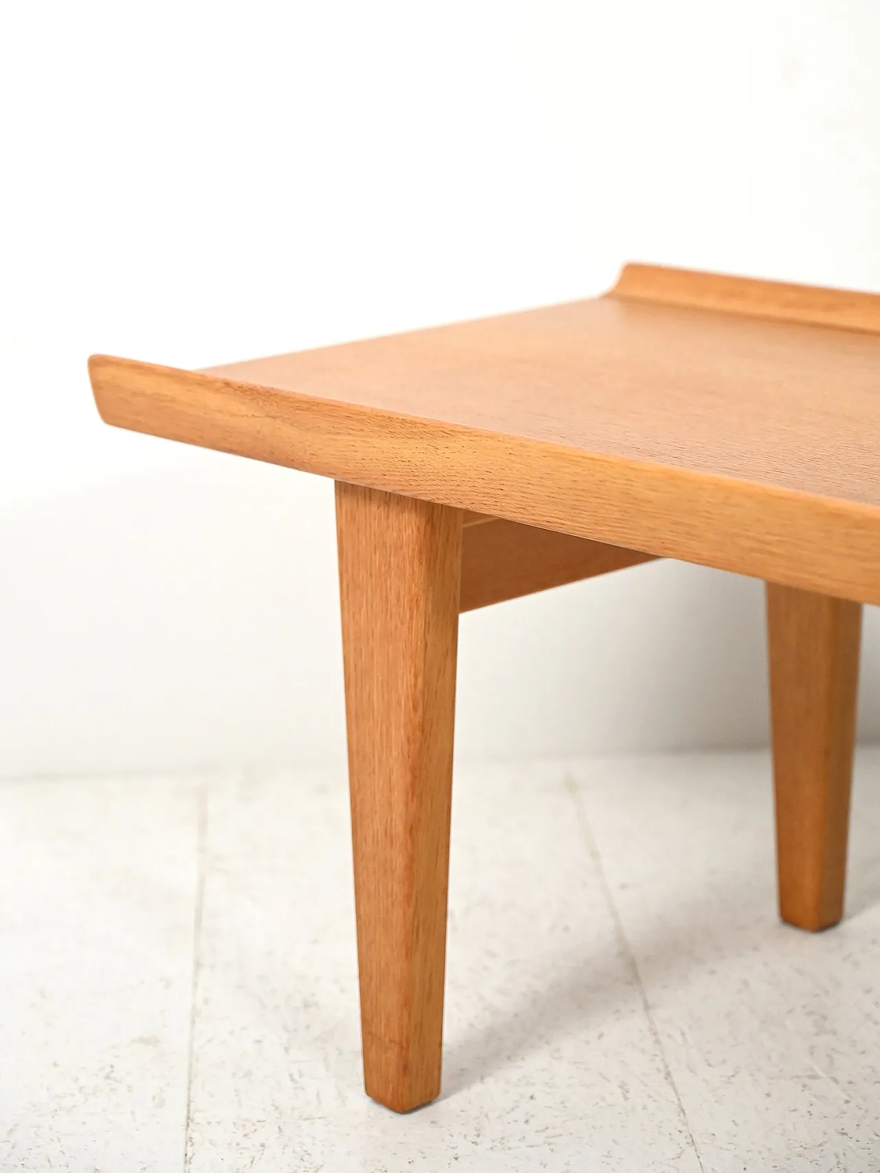 “Novett” model oak bench 5