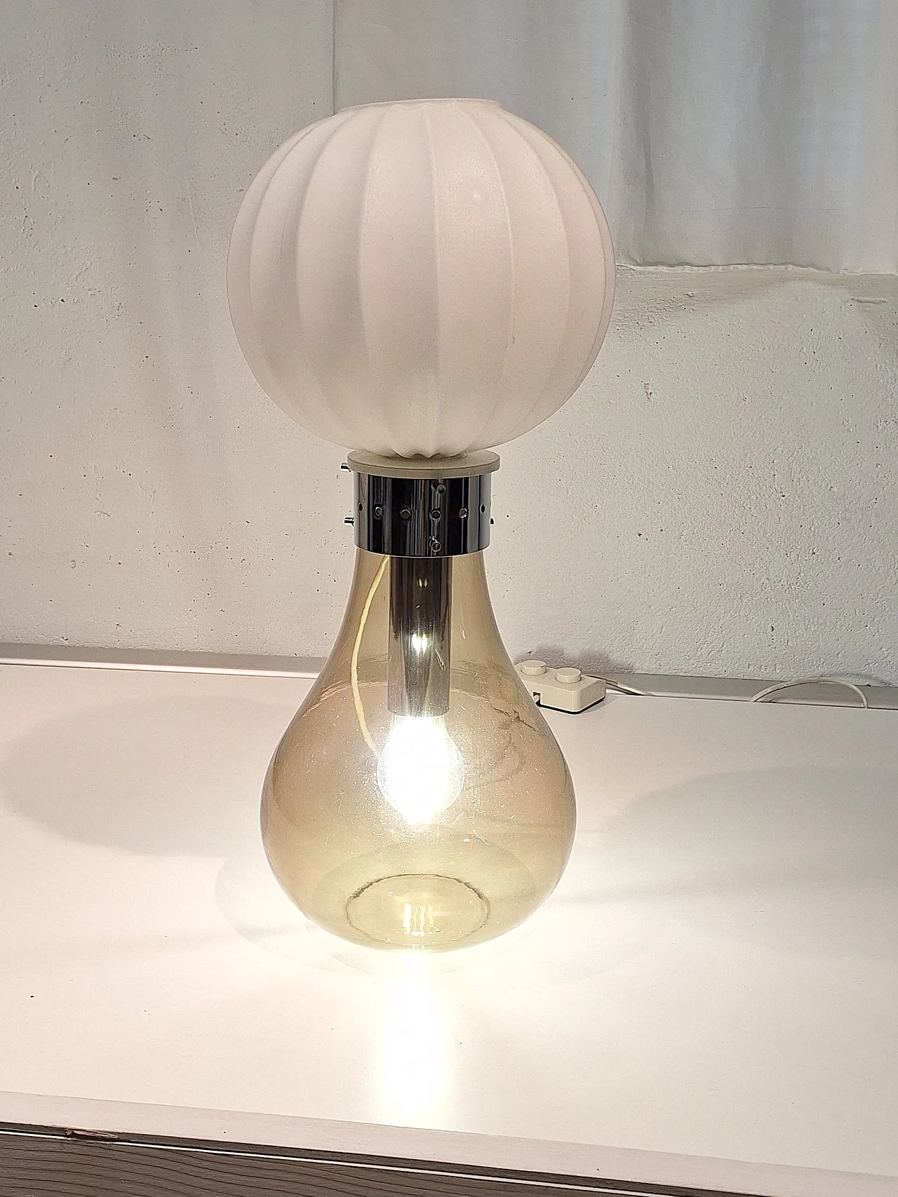 Space Age Birillo lamp attributed to Carlo Nason for Mazzega, 70s 7