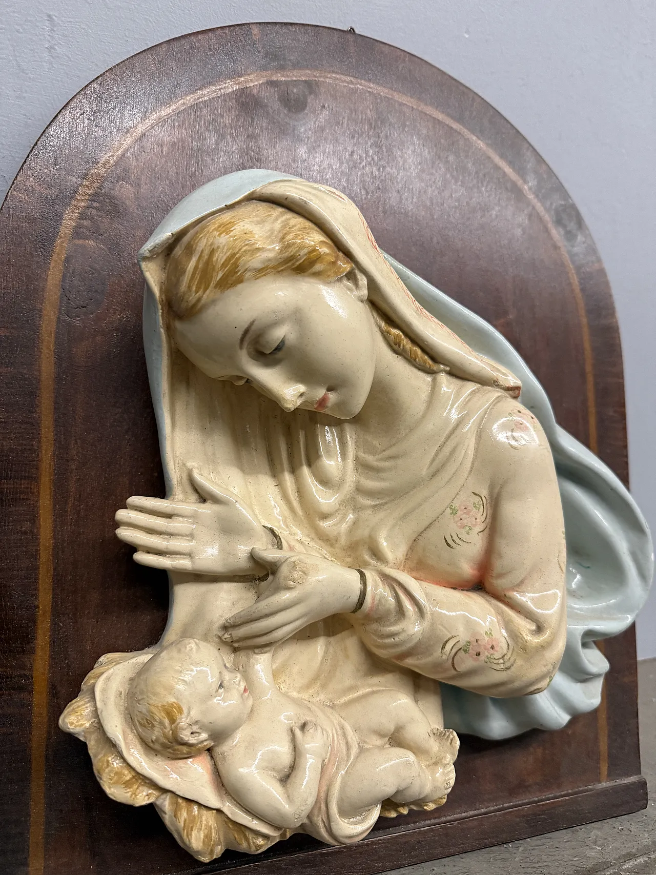 Group of 11 sacred capitals -with Madonnas, Jesus and Sacra, 50s 9