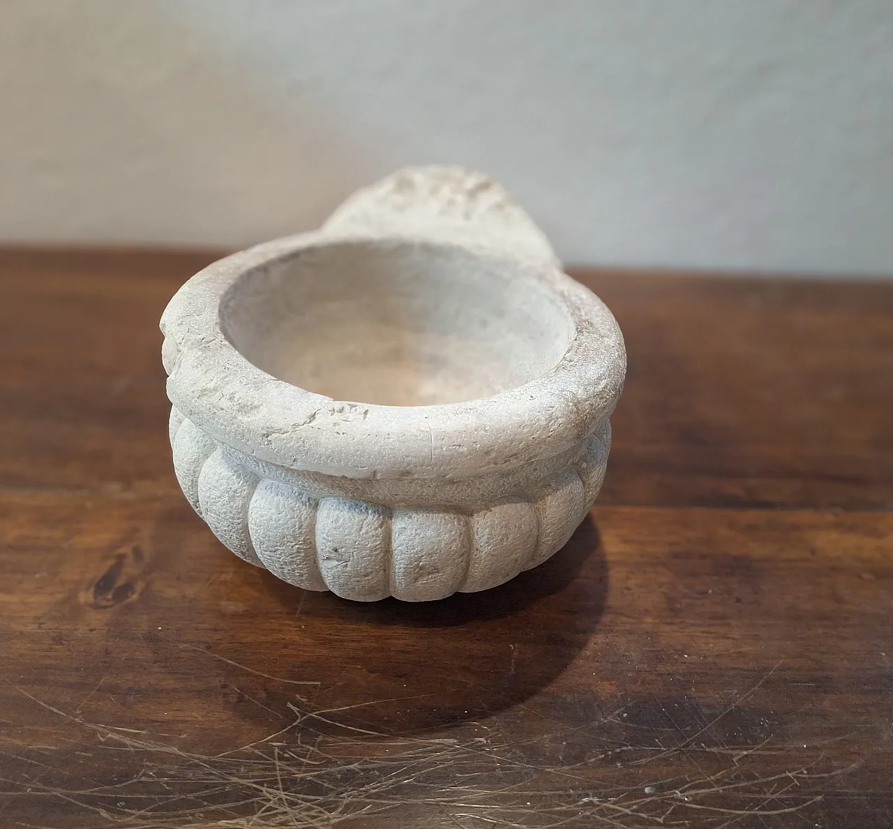 Marble wall stoup, 18th century 12