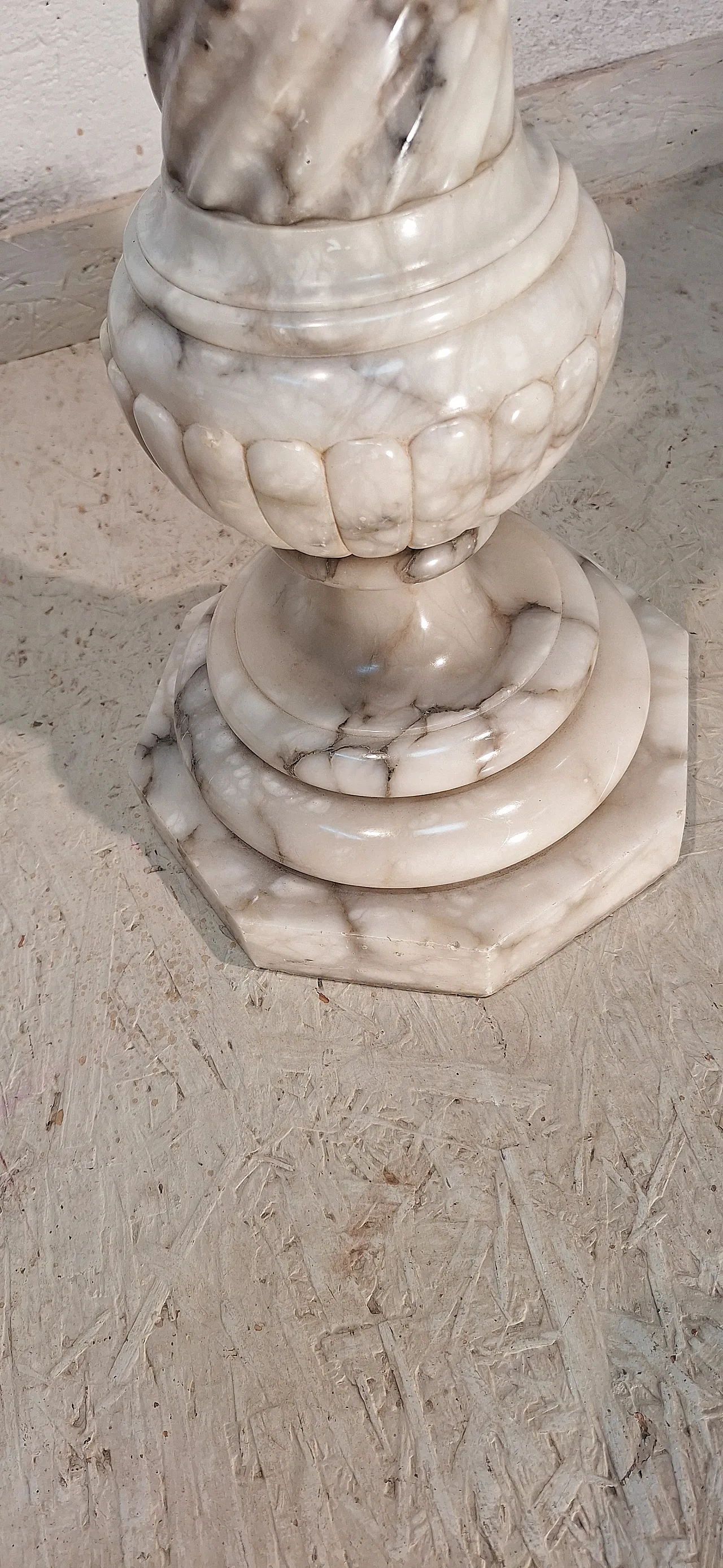 Marble column, early 20th century 3