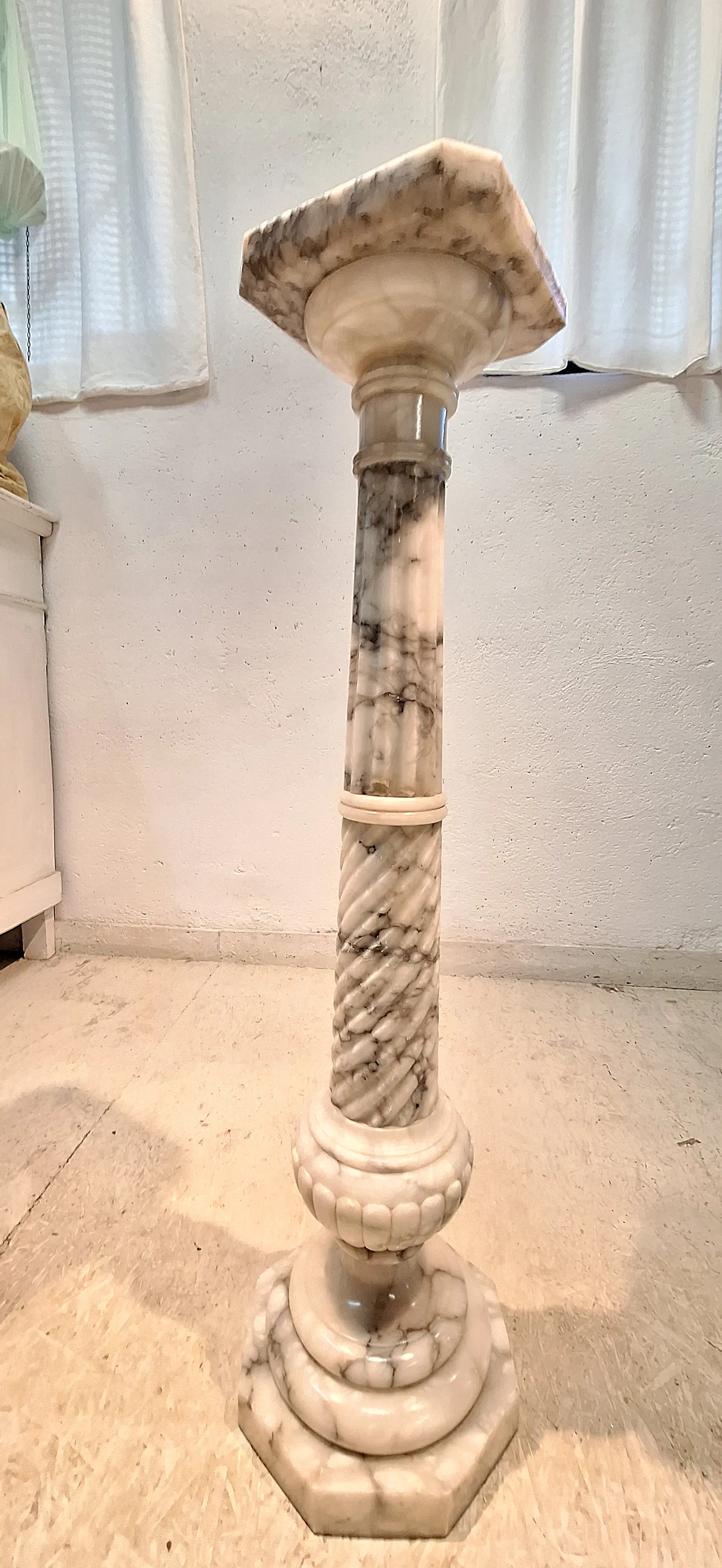 Marble column, early 20th century 9