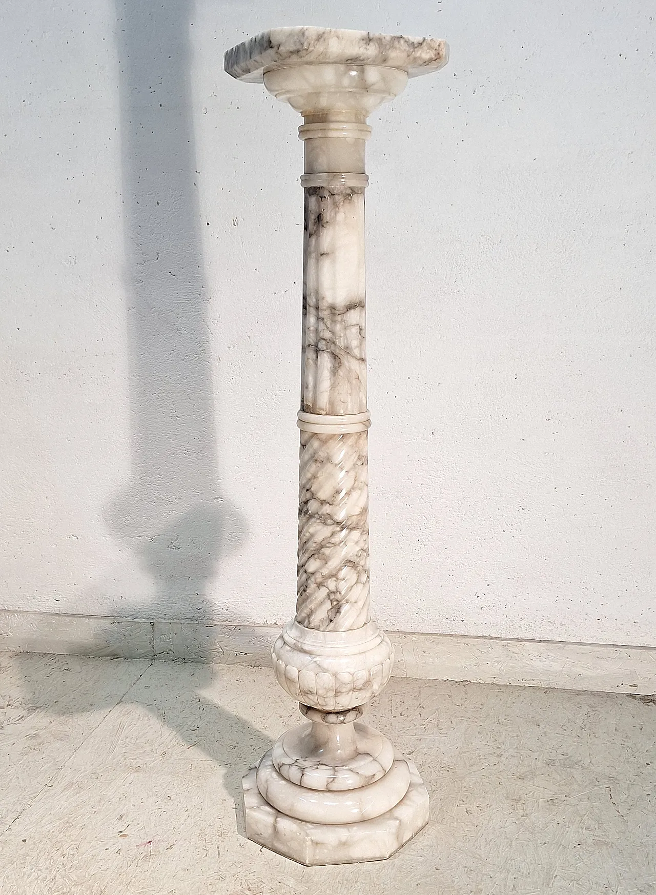 Marble column, early 20th century 10