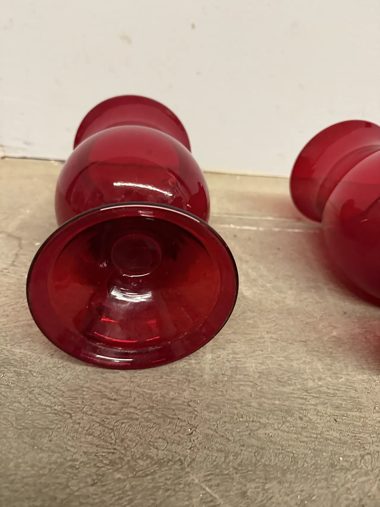 Pair of mid century Murano vases, ruby ​​red with candelabra, 50s 12