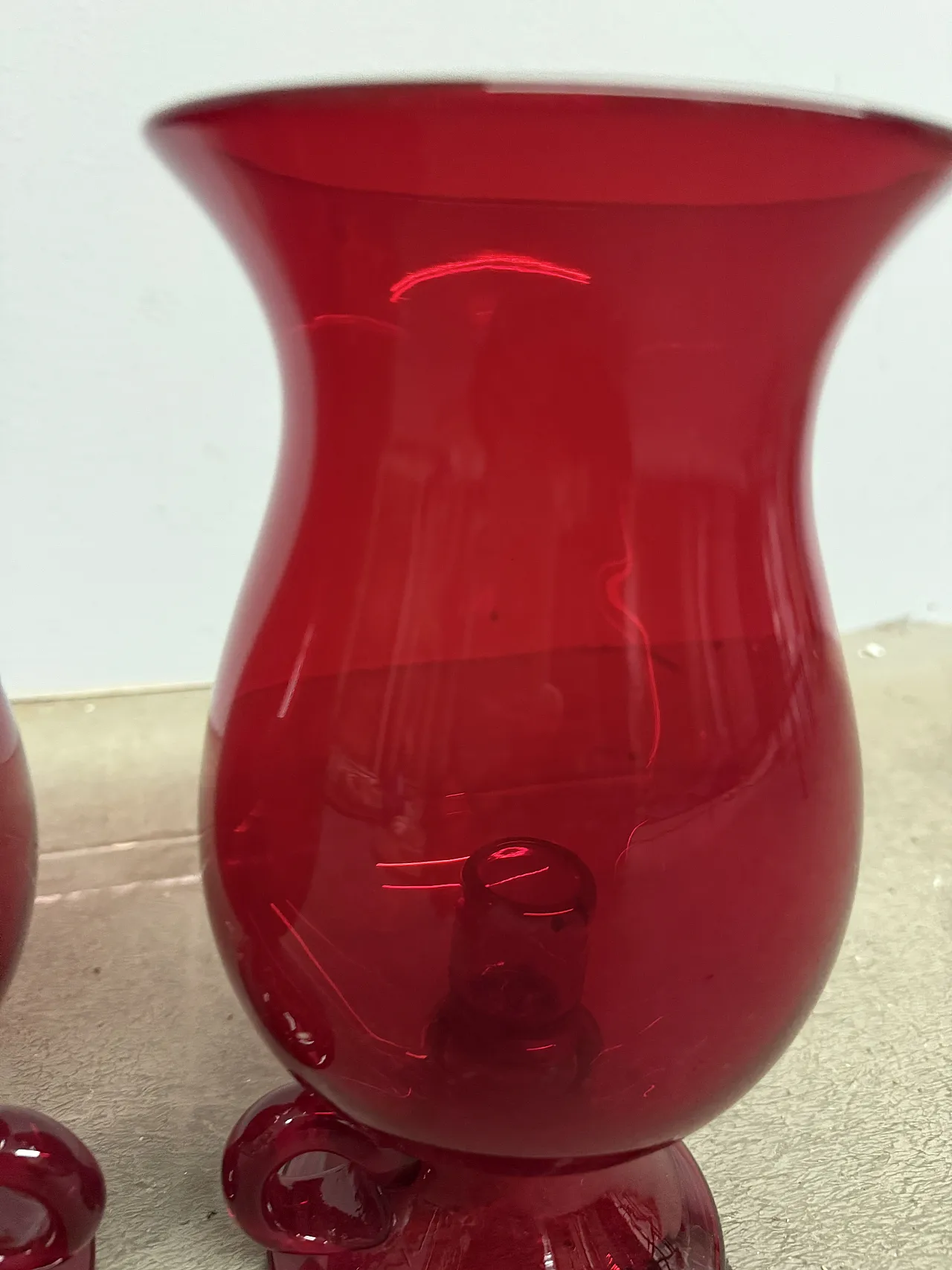 Pair of mid century Murano vases, ruby ​​red with candelabra, 50s 15