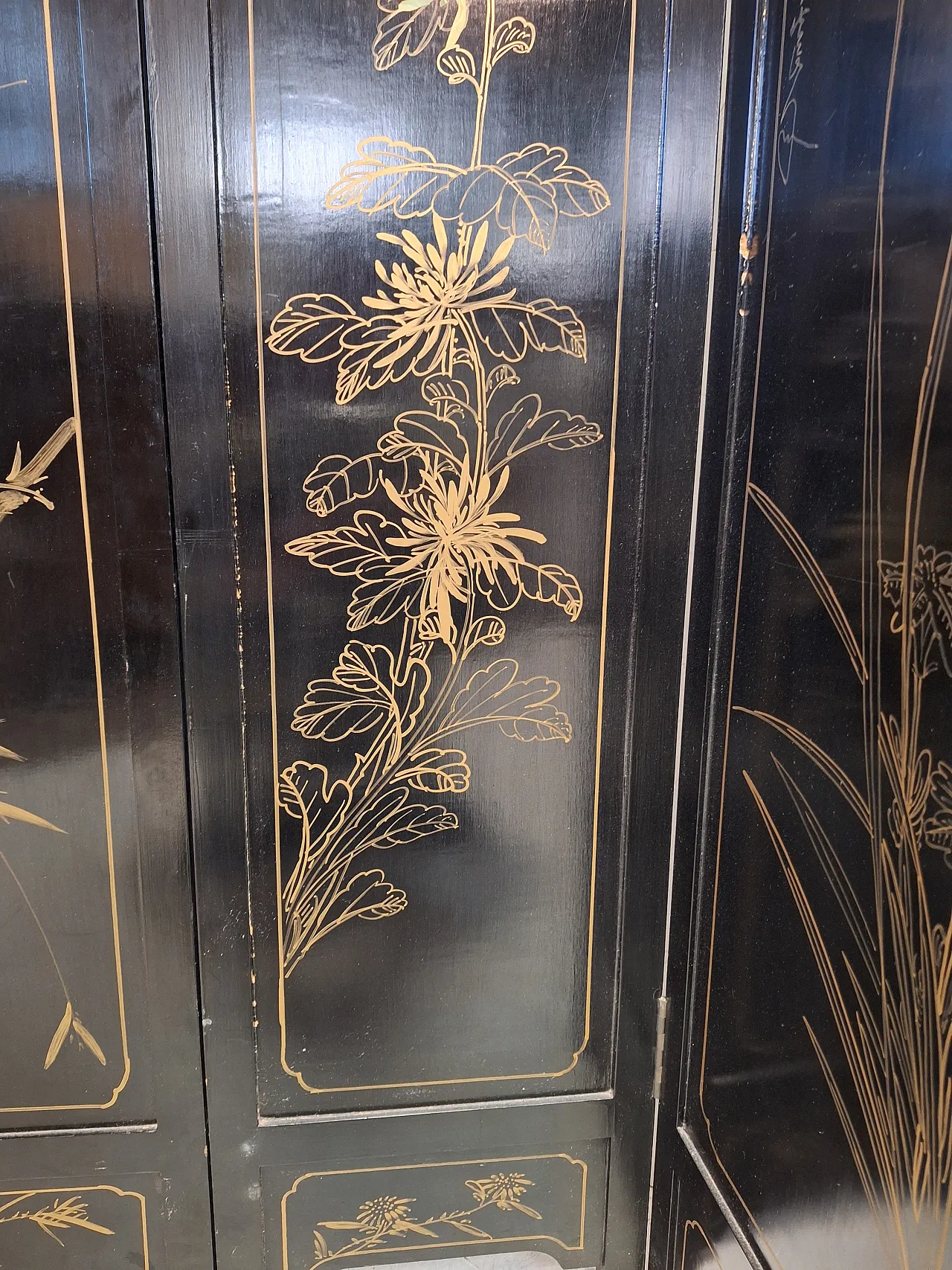 Paravento orientale in lacca con decorazioni in pietra, anni '50 19