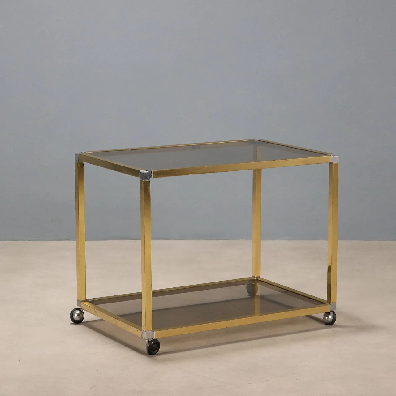 Carrello da cucina con doppio ripiano, ottone e vetro fumé, '900 1