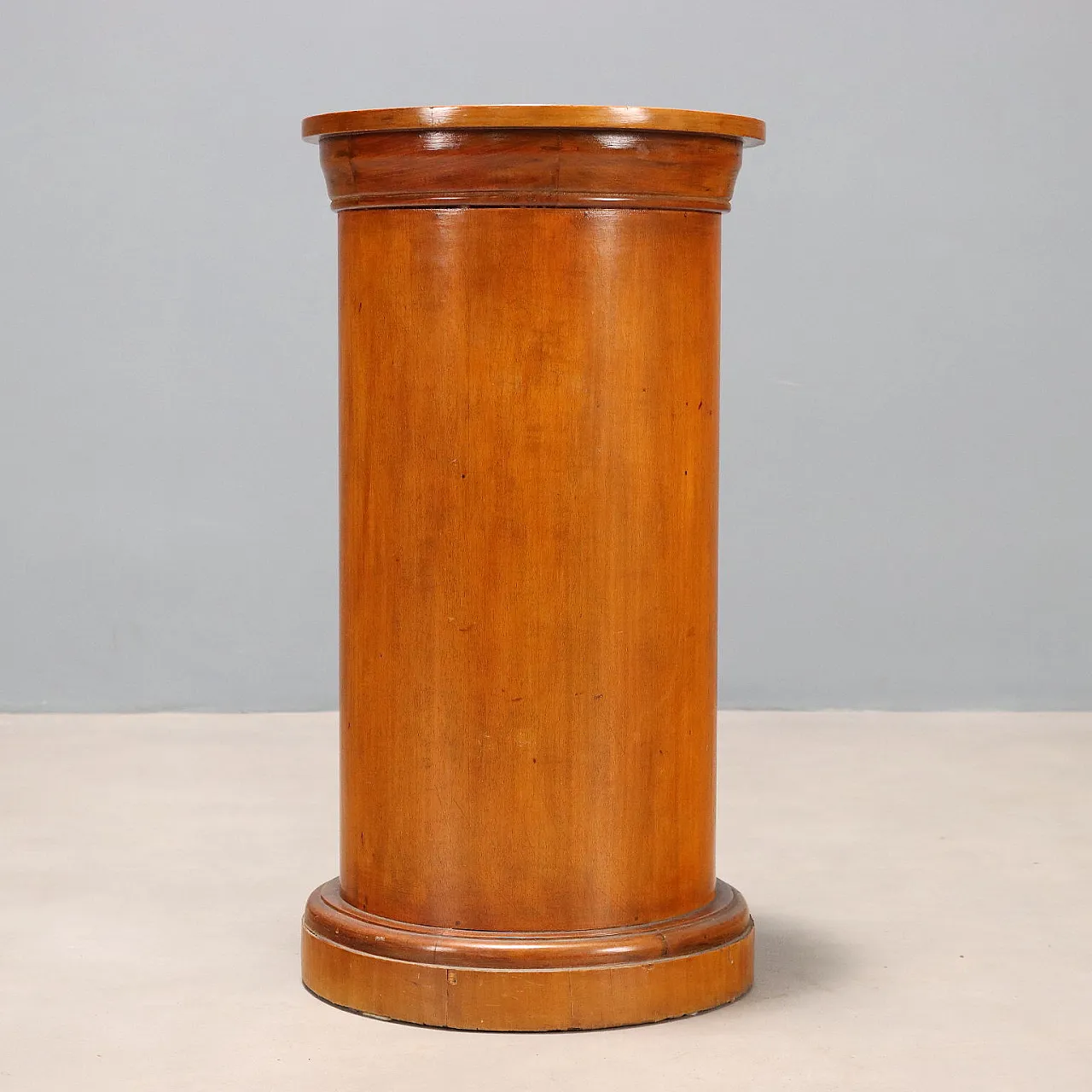 Comodino con piedistallo in mogano, primo '900 9