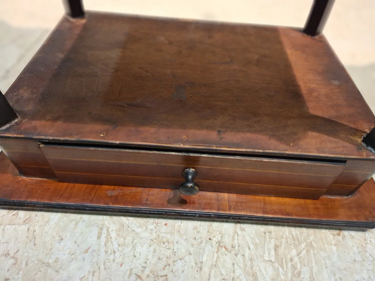 Napoleon III style coffee table, 1880 1