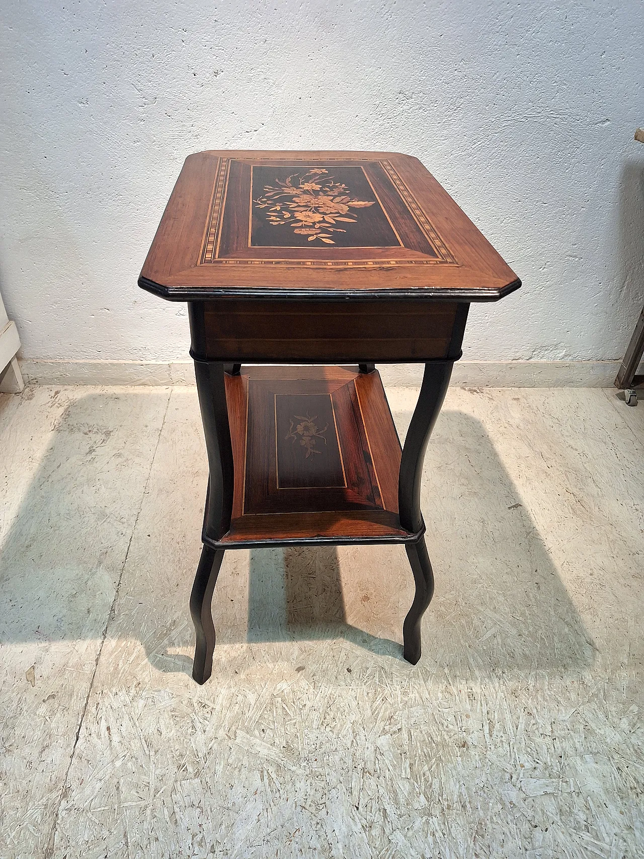 Napoleon III style coffee table, 1880 19