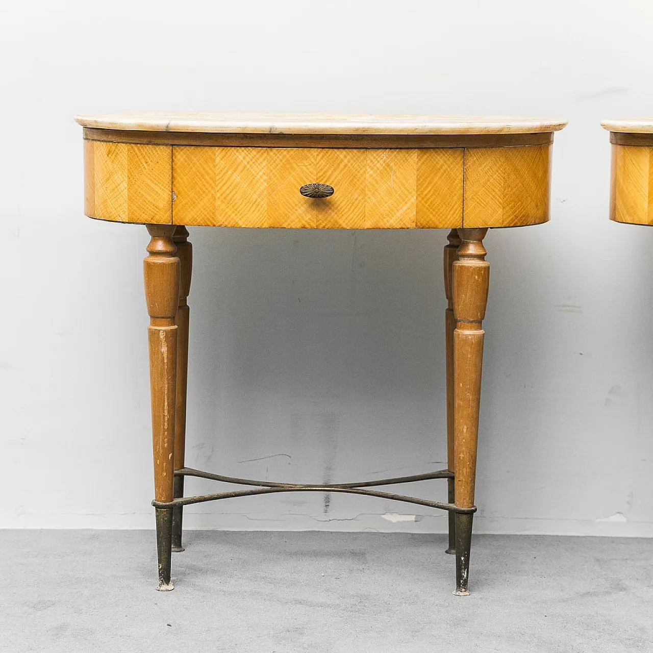 Pair of bedside tables in wood, marble and brass, 1950s 6