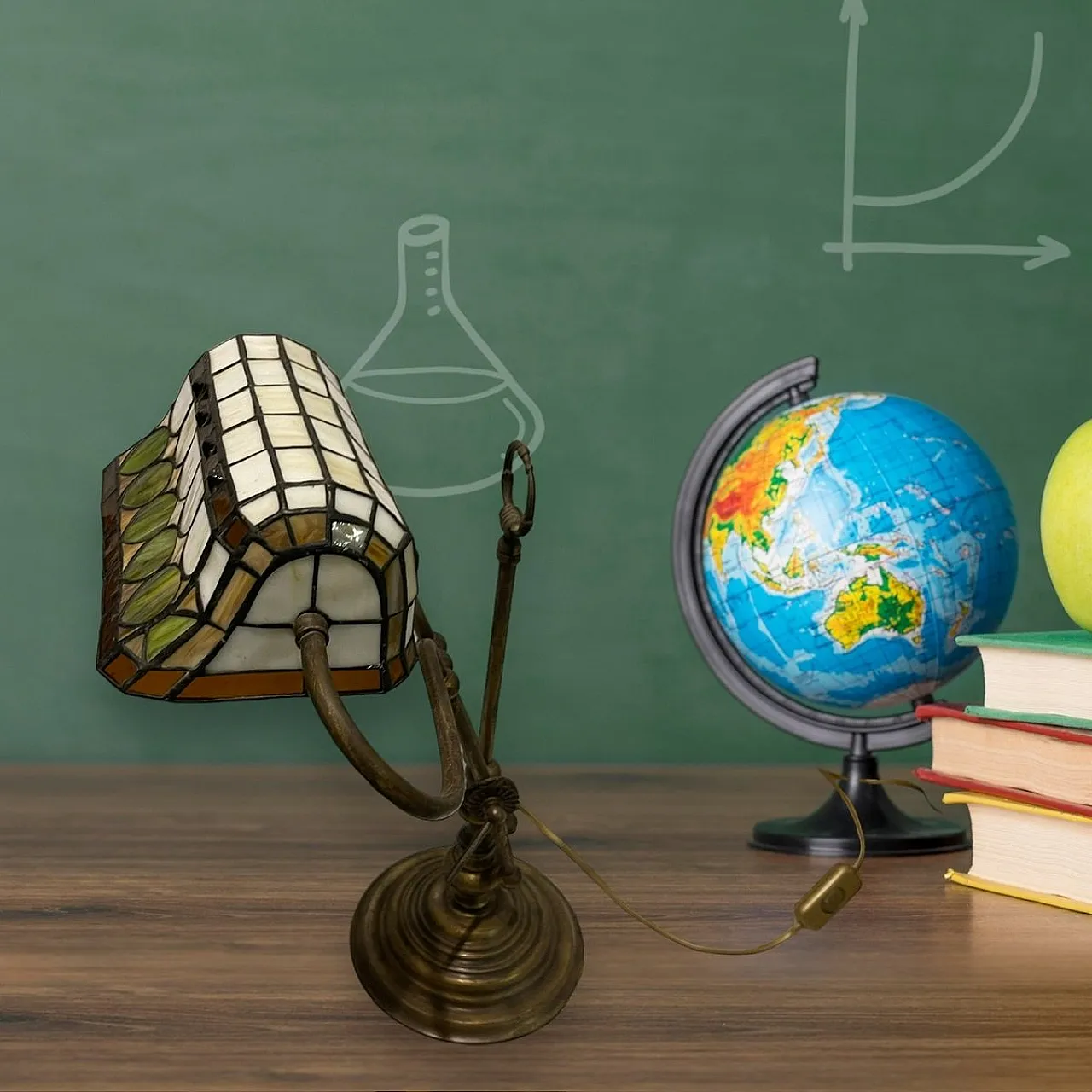 Tiffany desk lamp in bronze, 1970s 4