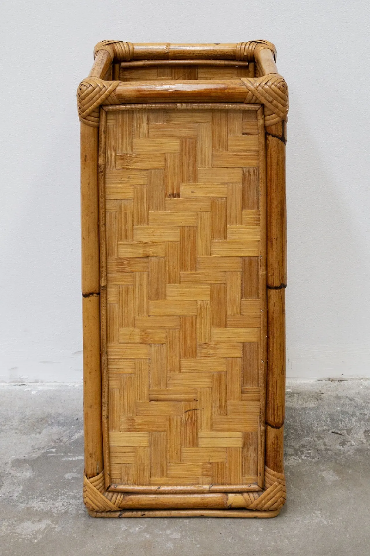 Mobili da camera in bambù, '900 13