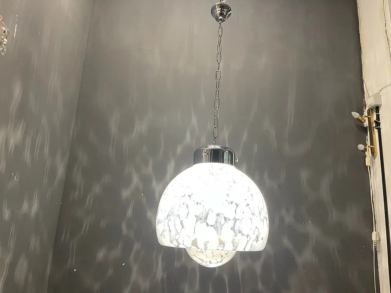 Lampada a sospensione in vetro di Murano, anni '70 2