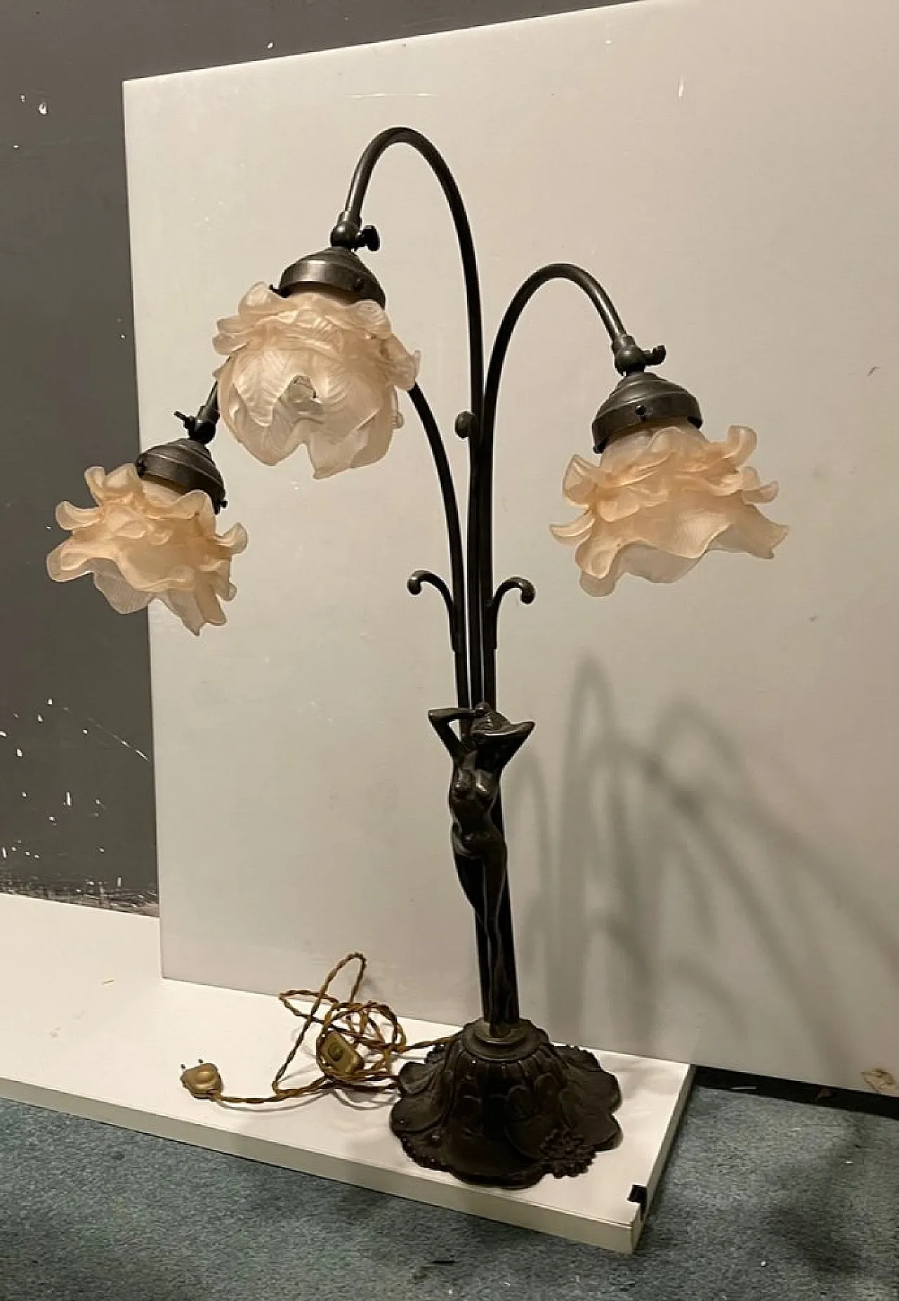 Large table lamp in Murano bronze, 1950s 12
