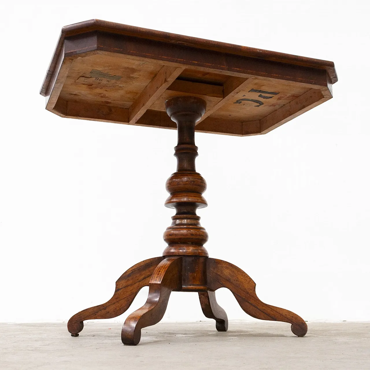 Tavolino Rolo in legno intarsiato, metà '800 7