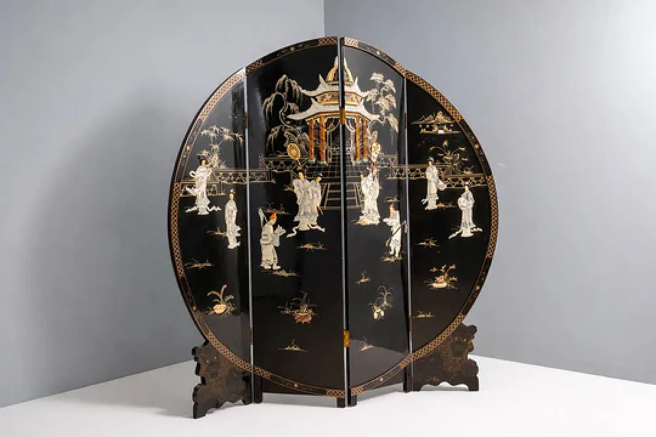 Export lacquer and mother-of-pearl folding screen, mid-20th century 1