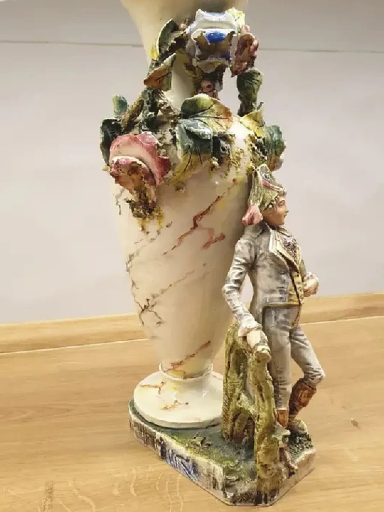 Porcelain vase with napoleonic figure, late 19th century 4