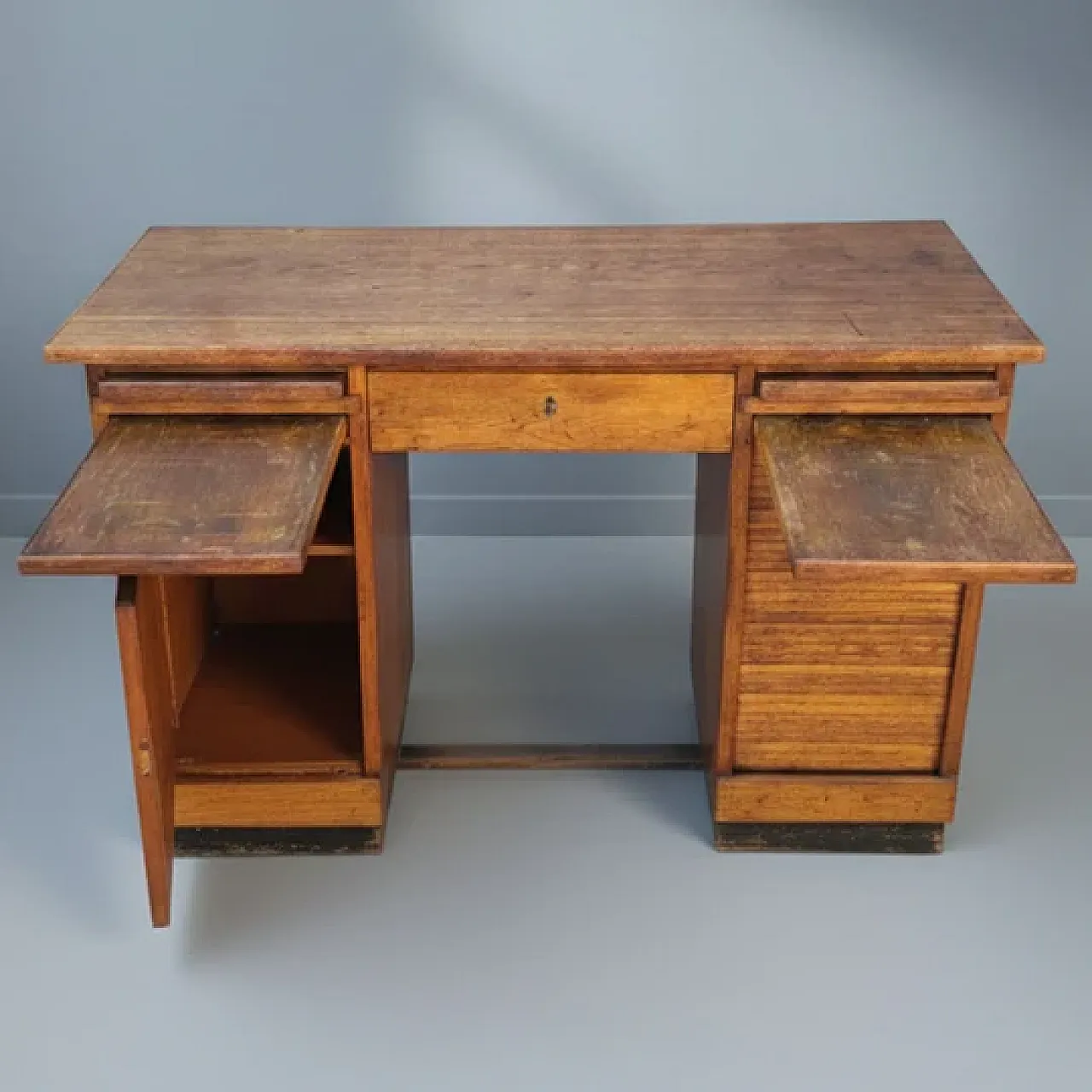 Scrivania con ante a rullo in rovere, anni '30 4