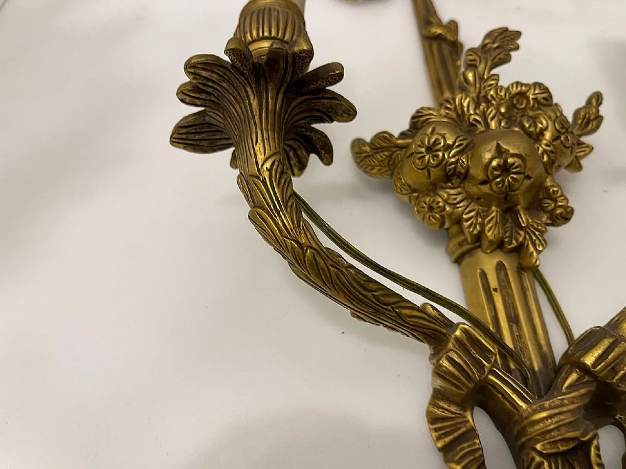 Pair of bronze fruit sconces, 1920s 8