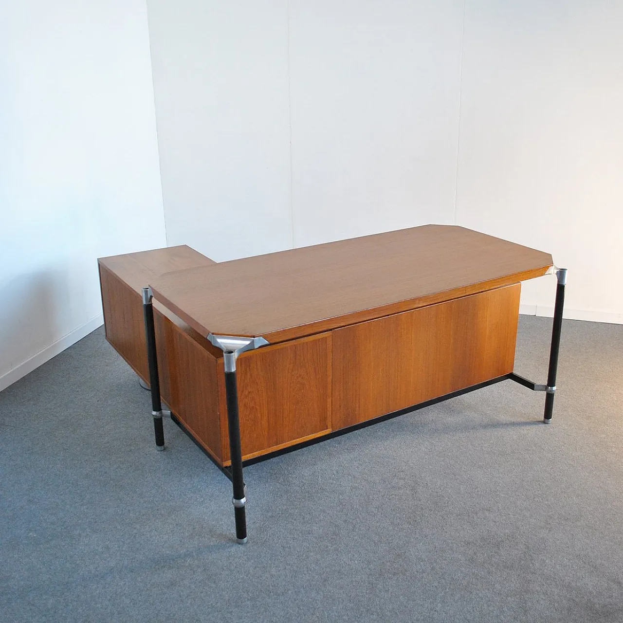 Desk by Ico Parisi for MIM, 1960s 2