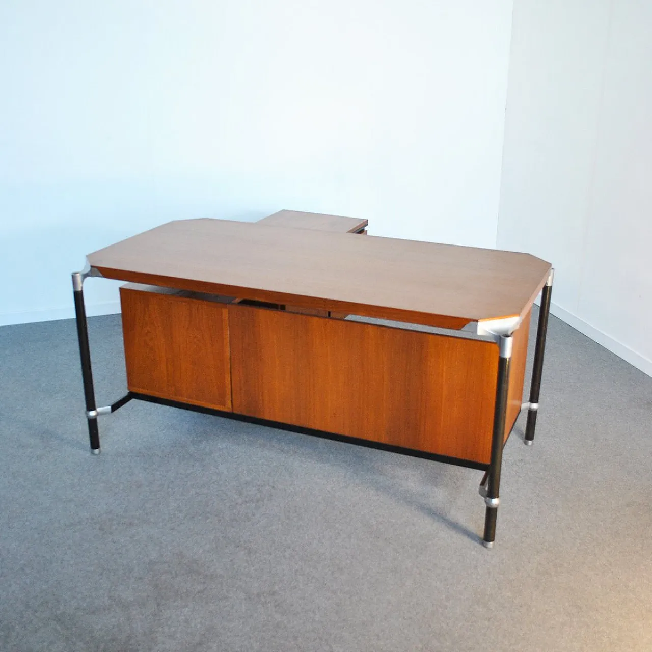 Desk by Ico Parisi for MIM, 1960s 7